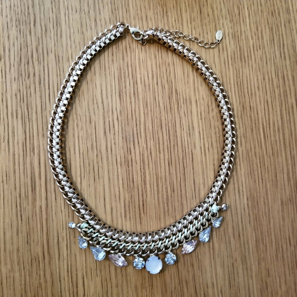 Statement necklace